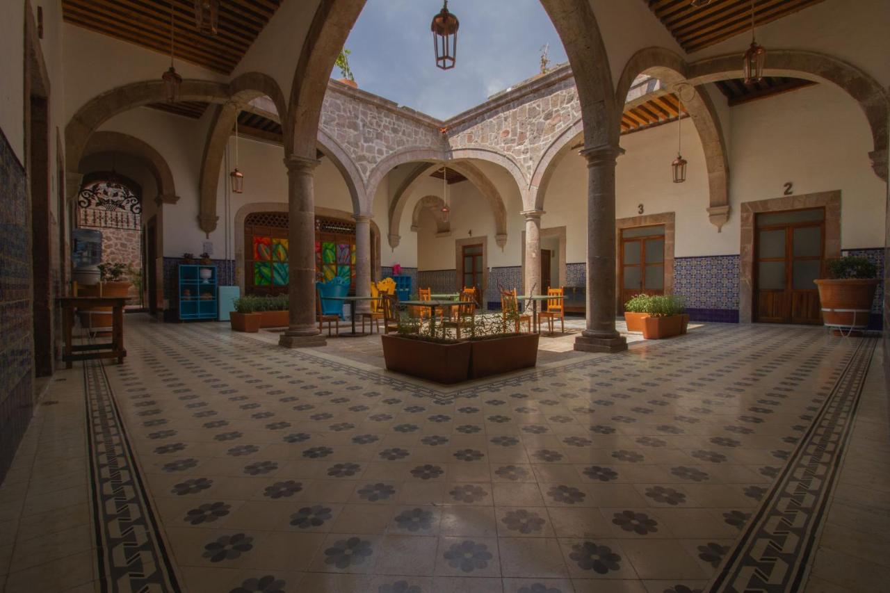 Nana Vida Hotel Morelia Exterior photo